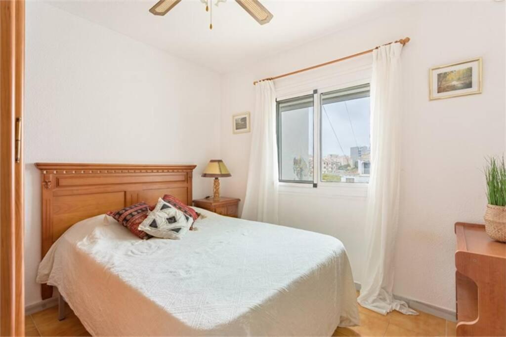 Beautiful Apartment With 2 Bedrooms Close To Beach Torrevieja Extérieur photo
